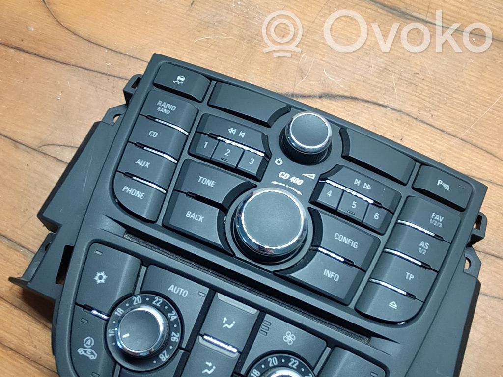 Opel Astra J Oro kondicionieriaus radiatorius (salone) 