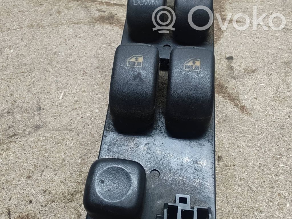 Mitsubishi Galant Electric window control switch 