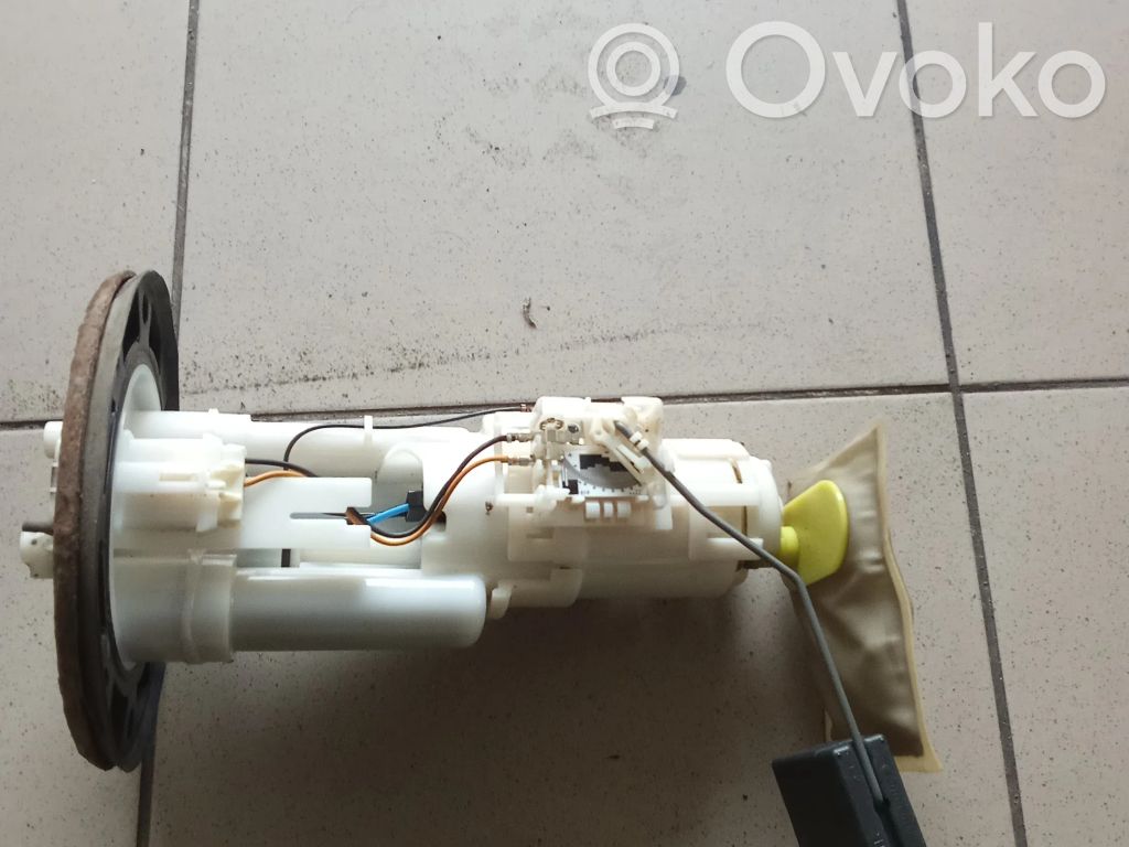 Honda Accord Bomba interna de combustible 