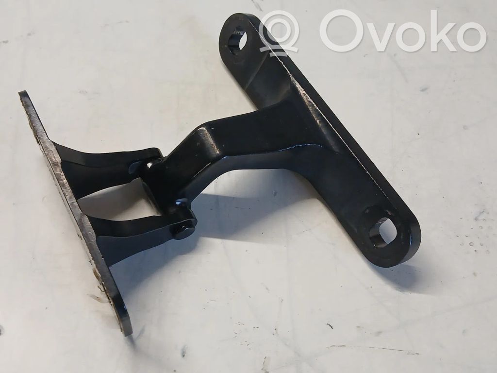 Chevrolet Corvette C7 Tailgate/trunk/boot hinge 