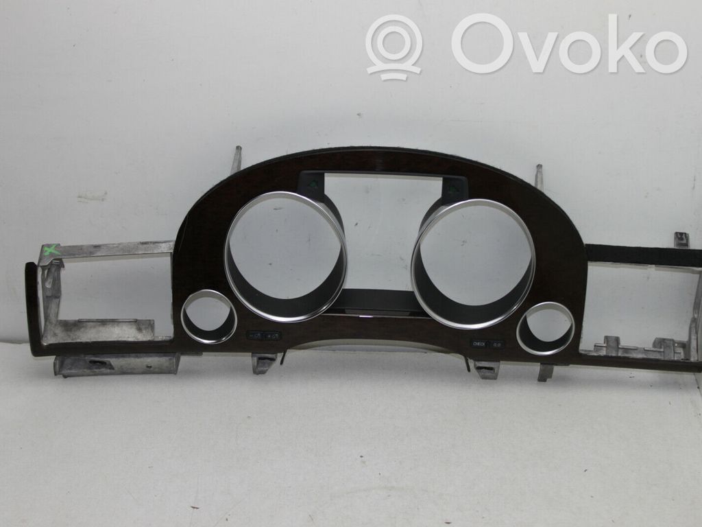 Audi A8 S8 D3 4E Kojelaudan kehys 