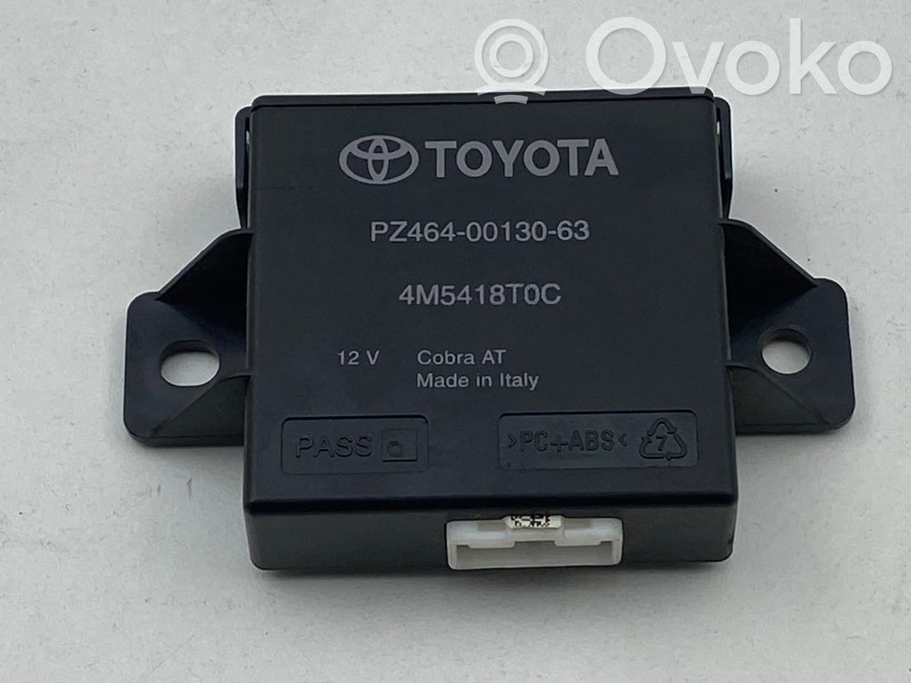 Toyota Avensis T270 Engine control unit/module 