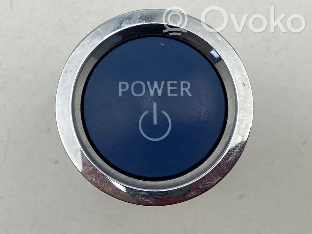 Toyota RAV 4 (XA50) Engine start stop button switch 