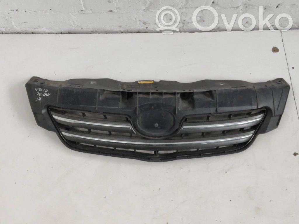 Toyota Corolla E140 E150 Grotelės priekinės 