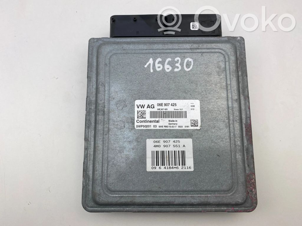 Audi Q7 4M Engine control unit/module 