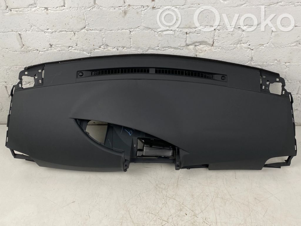 Dashboard   558440F030,558470F010,558460F020,100040514P6R,550860F010,553130F010,TG08B02001