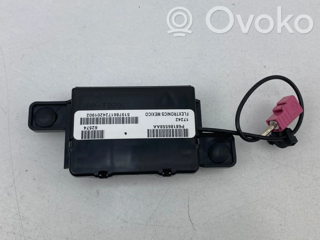 Chrysler Pacifica Antenna control unit 