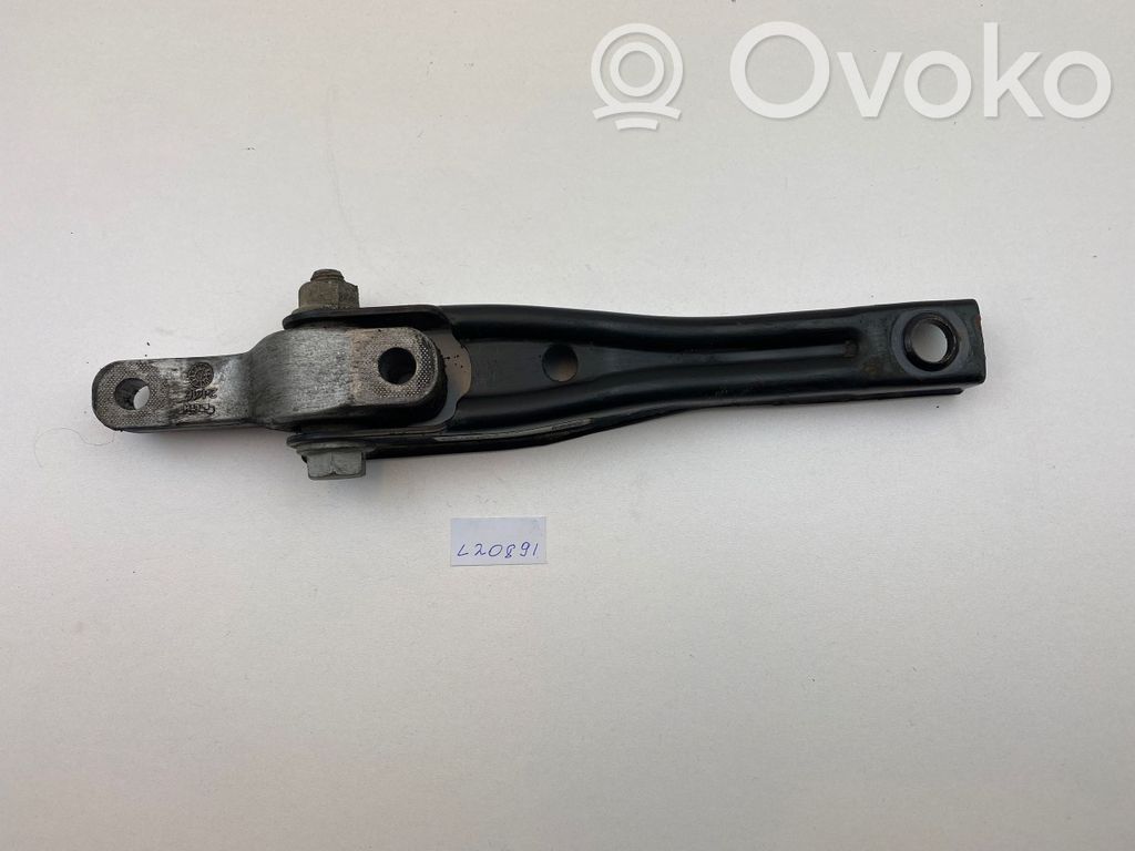 Audi A3 S3 8V Engine mount bracket 