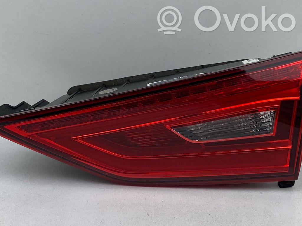 Audi A3 S3 8V Lampy tylnej klapy bagażnika 