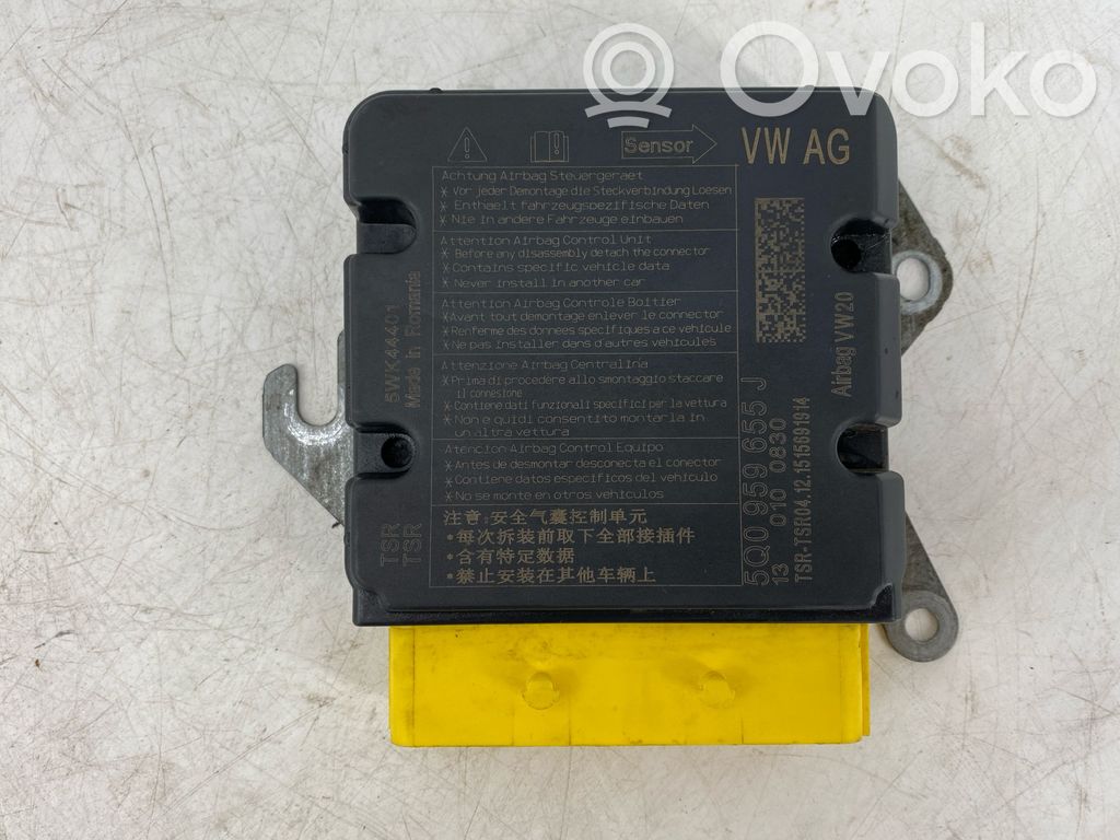 Audi A3 S3 8V Airbag control unit/module 