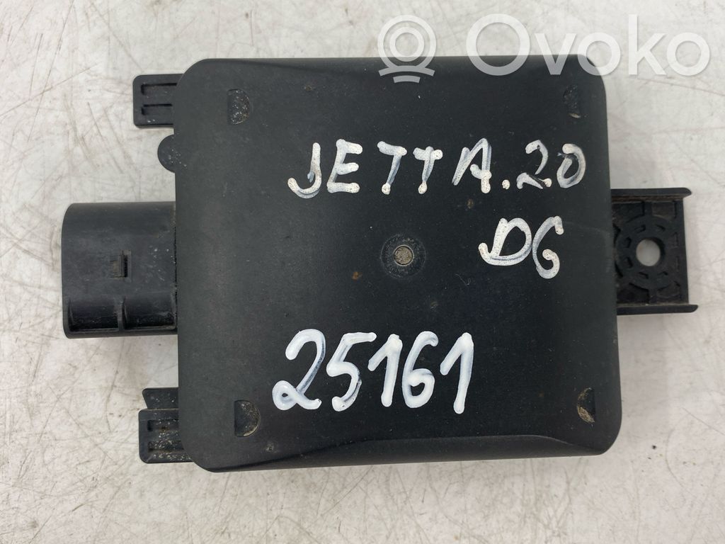 Volkswagen Jetta USA Aklos zonos modulis 