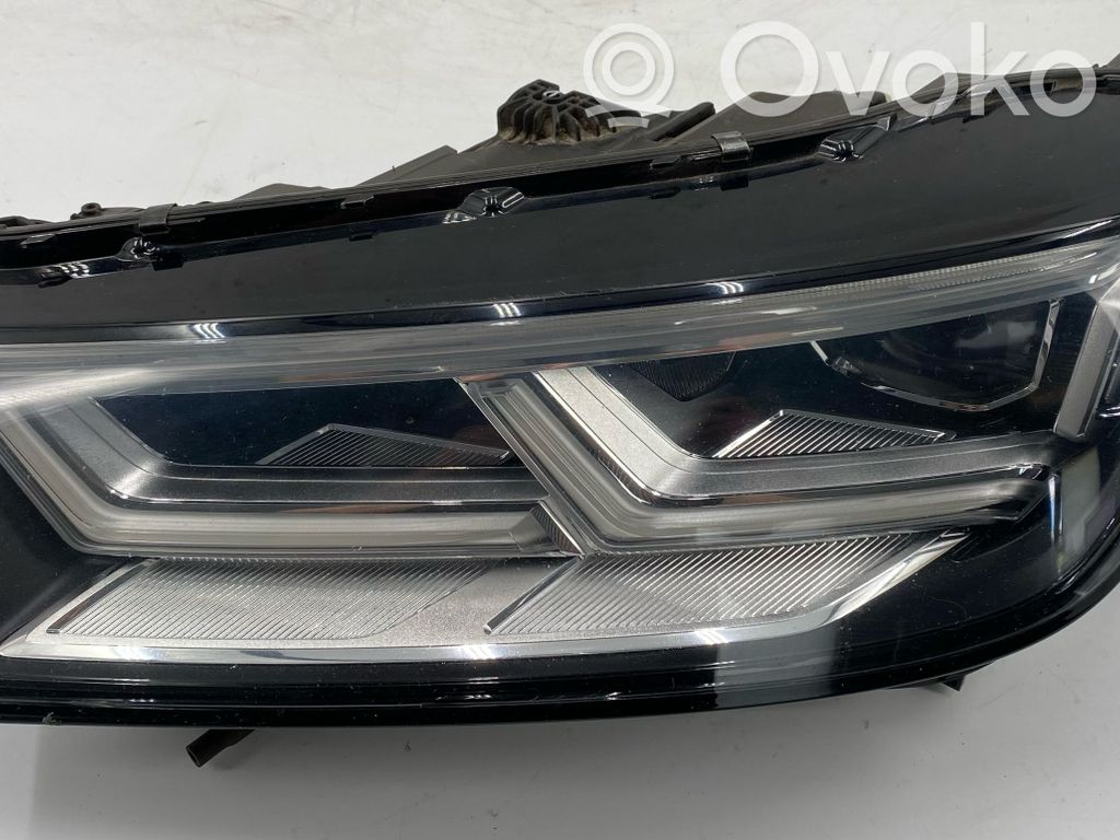 Audi Q5 SQ5 FY Lampa przednia 