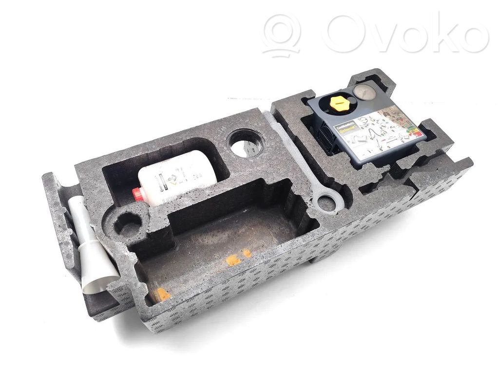 Tool set   HK8317B043BA