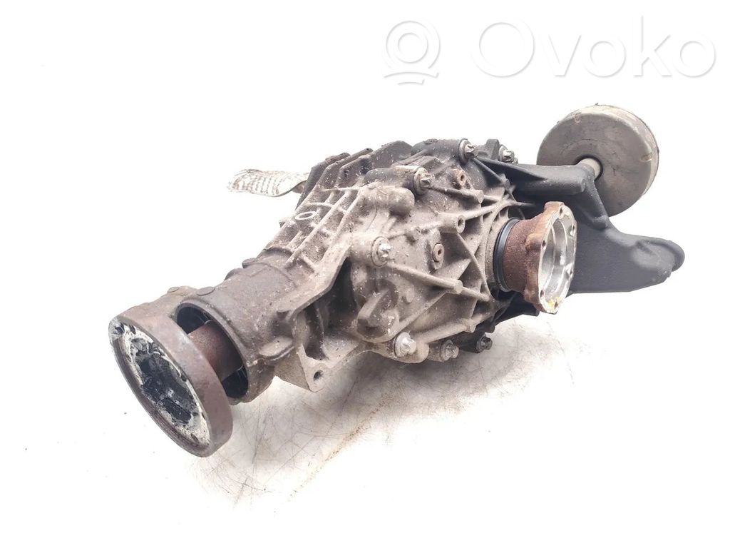 Audi A4 S4 B9 Galinis reduktorius 