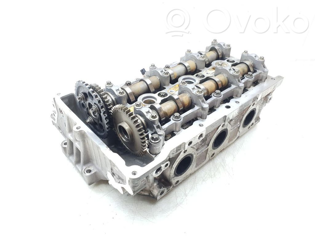 BMW 1 F20 F21 Chiulasă motor 