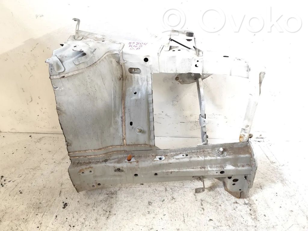 Front quarter panel