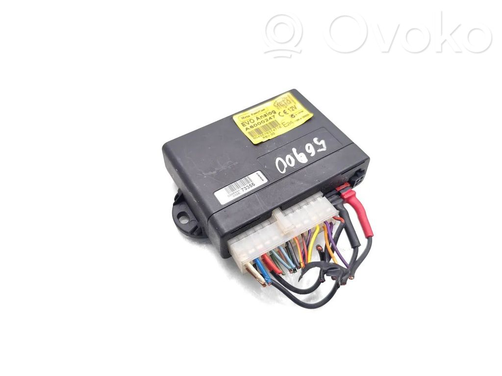 Mitsubishi L200 Unidad de control/módulo de alarma 