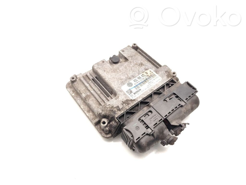 Volkswagen Jetta V Engine control unit/module 