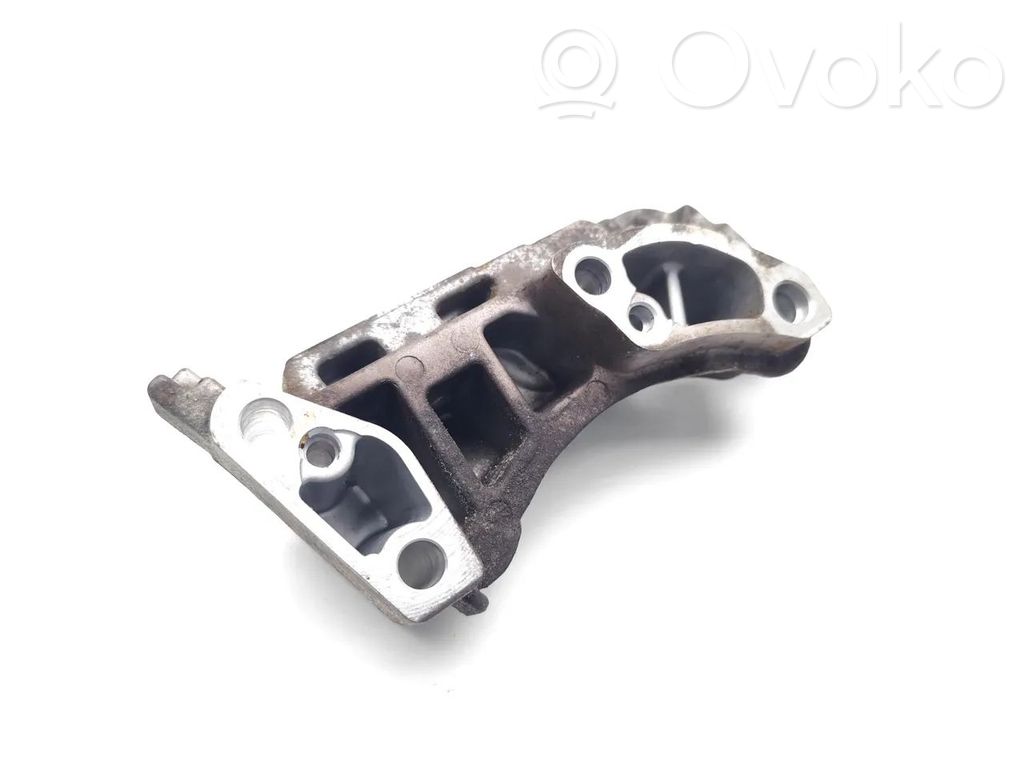 Engine mounting bracket   FM5Q6030AB
