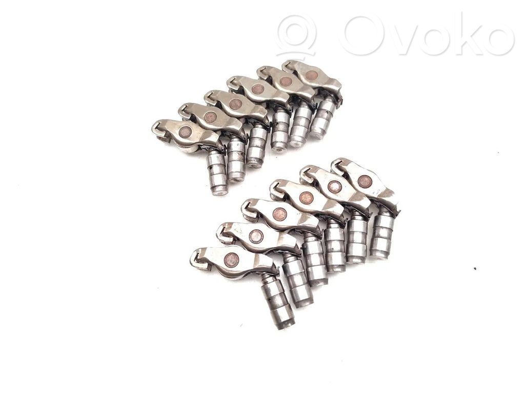 Mercedes-Benz Vito Viano W639 Valve rocker arm 