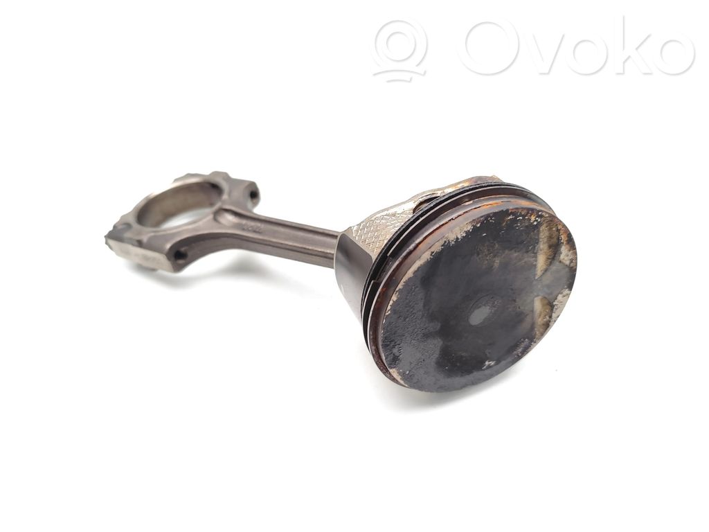 Piston with connecting rod