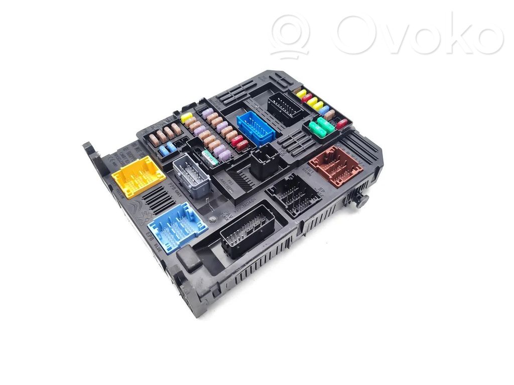 Citroen C3 Drošinātāju bloks 