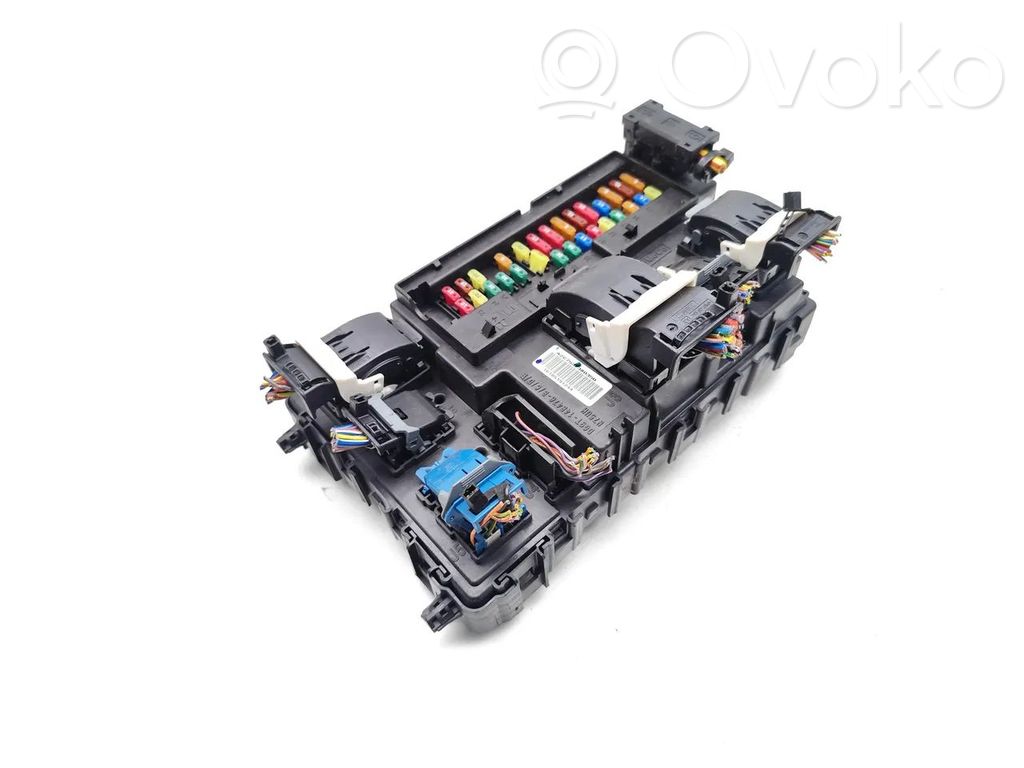 Ford Galaxy Fuse module 