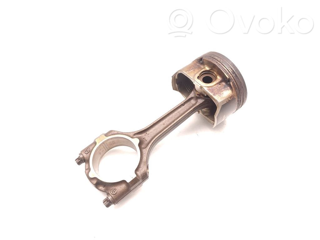 Opel Zafira B Piston cu bielă 