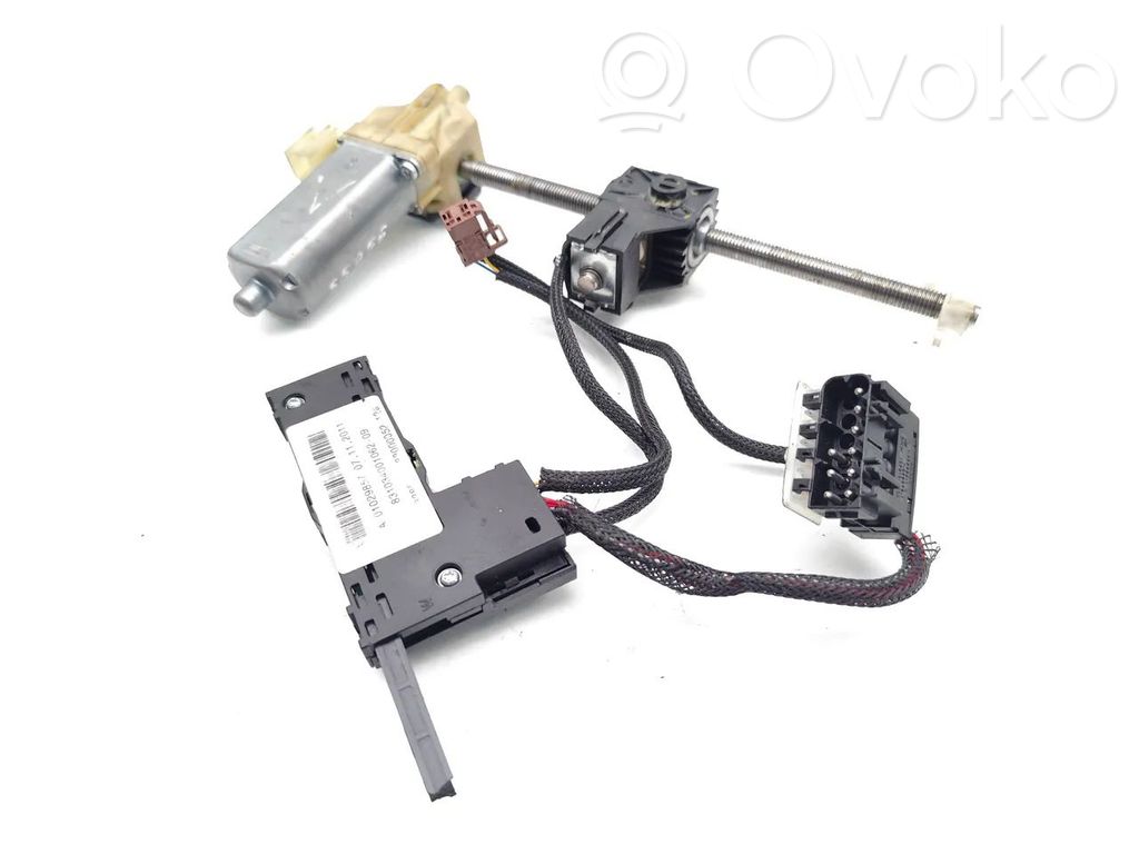 BMW X5 E70 Silniczek regulacji kolumny kierowniczej 