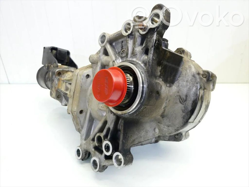 Gearbox transfer box case
