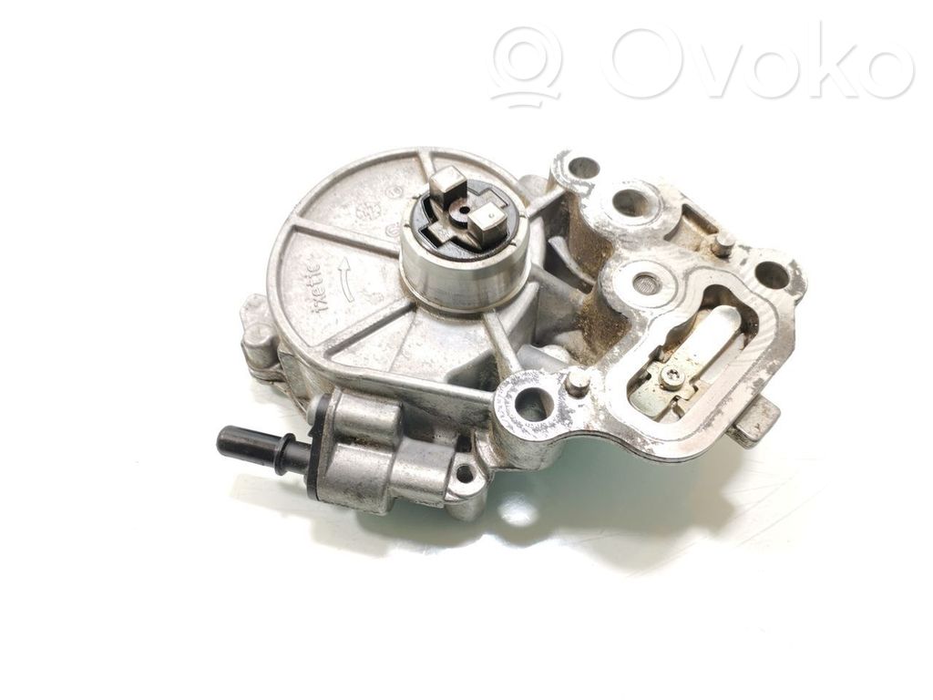 Opel Corsa E Pompe à vide 