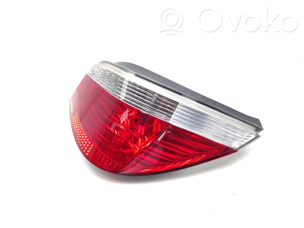 Rear/tail lights   6910768,6923306