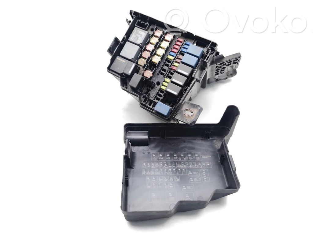 Sulakemoduuli   8V5114A07CA,7154953530