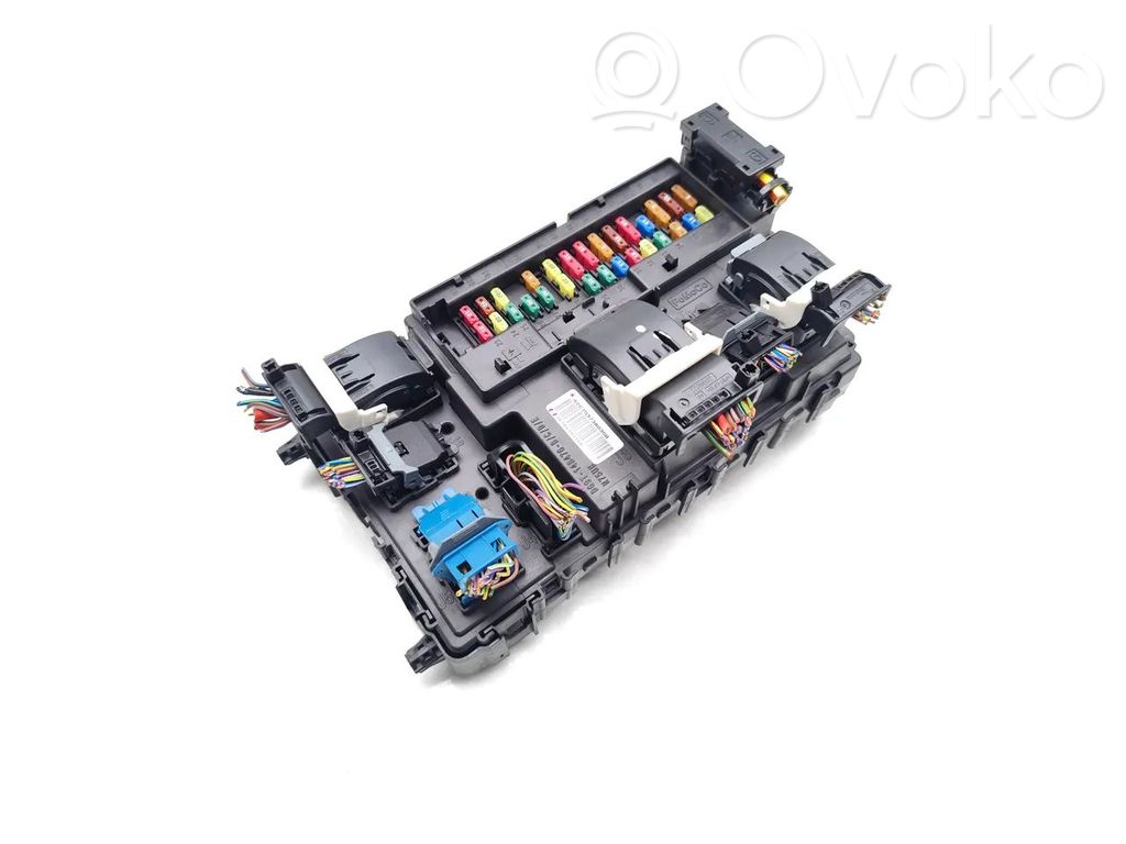 Ford Galaxy Fuse module 