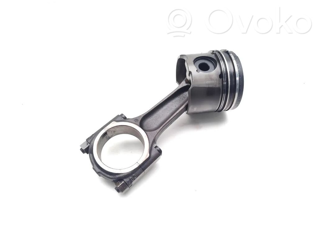 Fiat Scudo Piston with connecting rod 