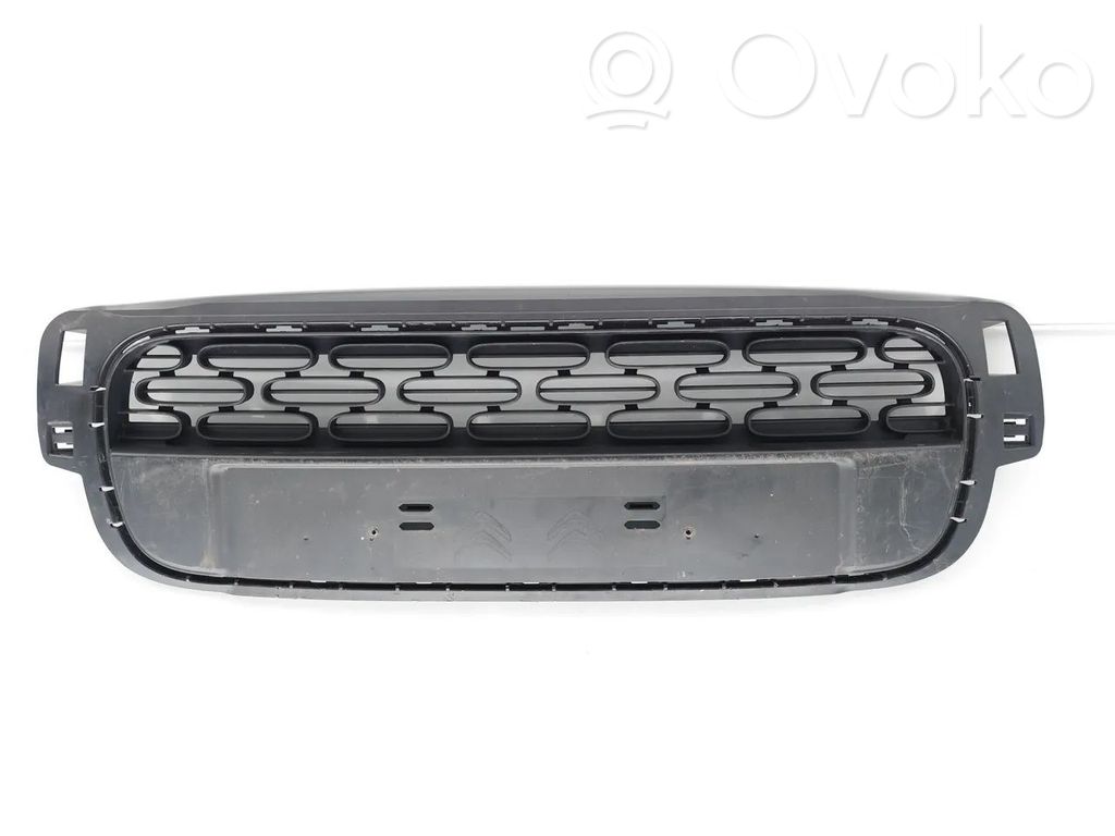 Citroen C3 Front bumper upper radiator grill 