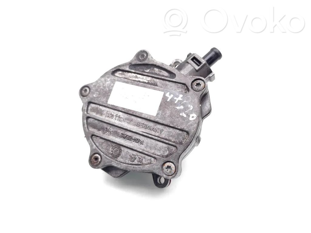 Audi A5 8T 8F Vacuum pump 