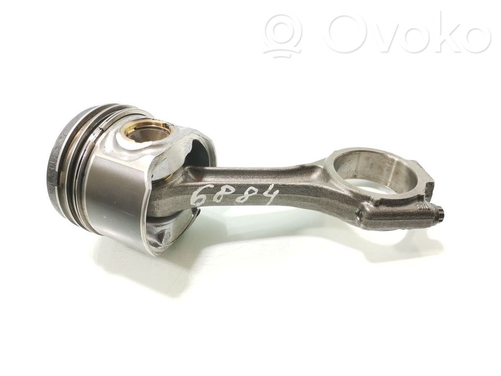 Mitsubishi Lancer Evolution Piston cu bielă