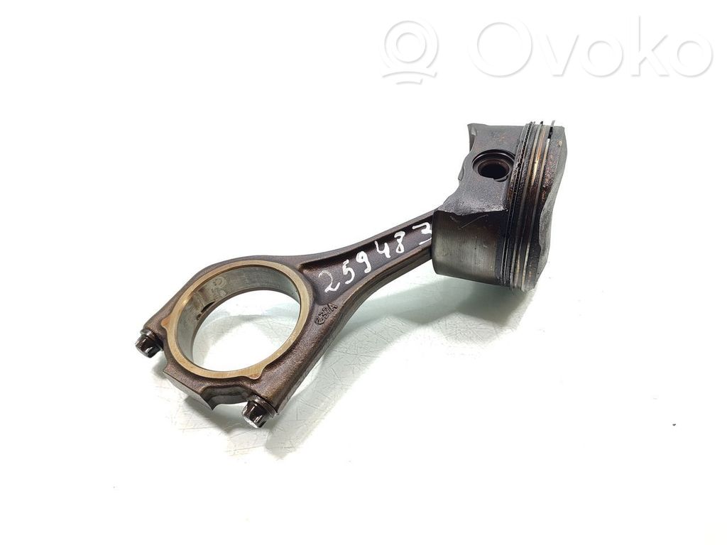 BMW 7 E65 E66 Piston cu bielă