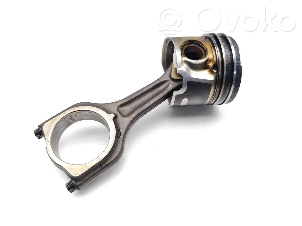 Peugeot Bipper Piston with connecting rod 