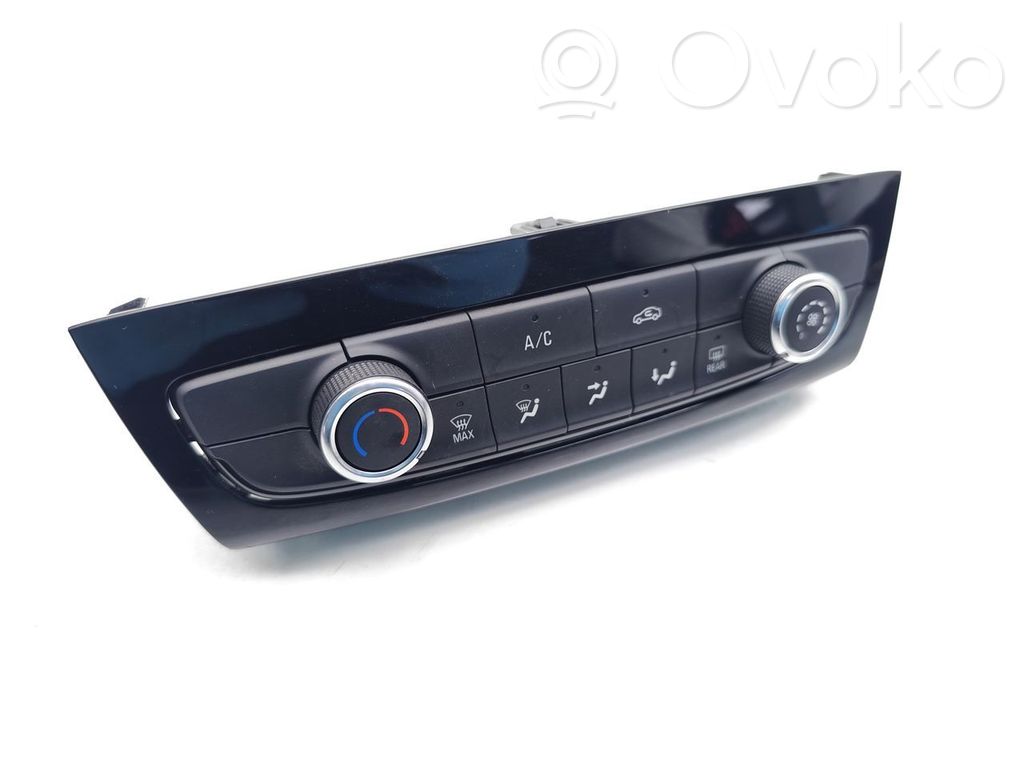 Opel Corsa F Panel klimatyzacji