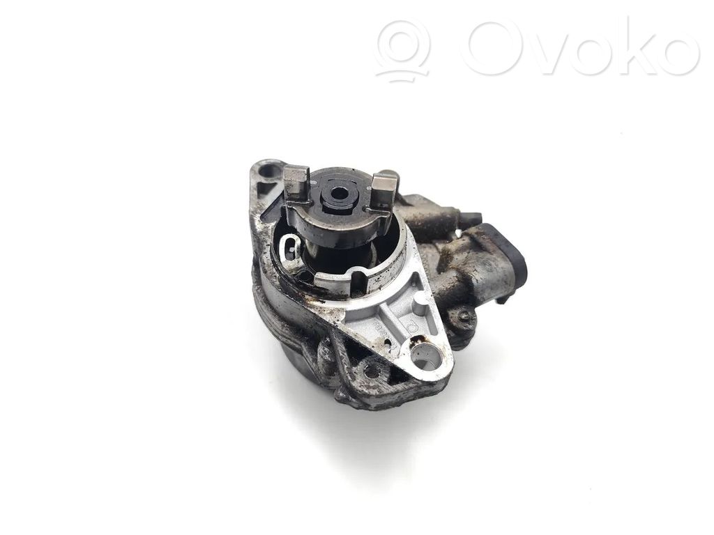 Opel Combo D Vacuum pump 