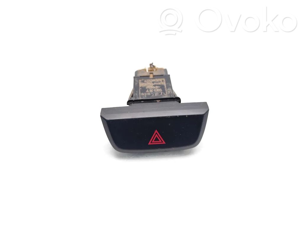 Isuzu D-Max Hazard light switch 