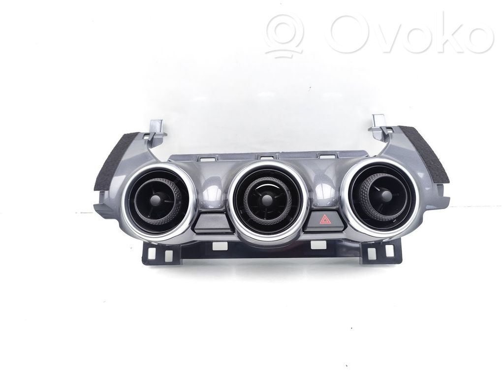 Nissan Juke II F16 Griglia di ventilazione centrale cruscotto