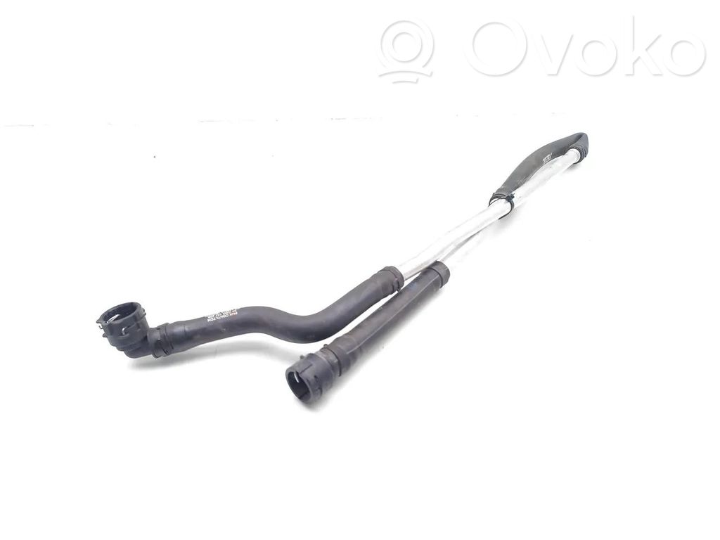 Audi A3 8Y Conductă/furtun lichid de răcire motor 
