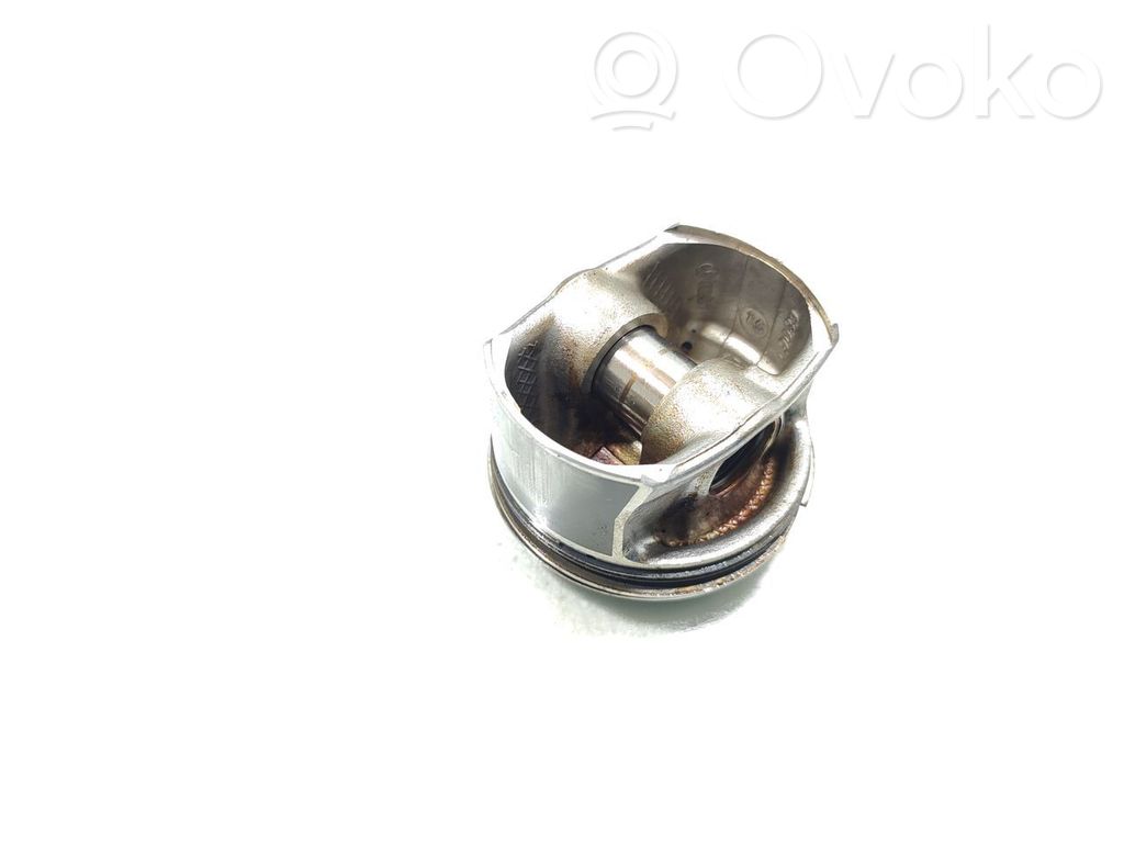 Piston