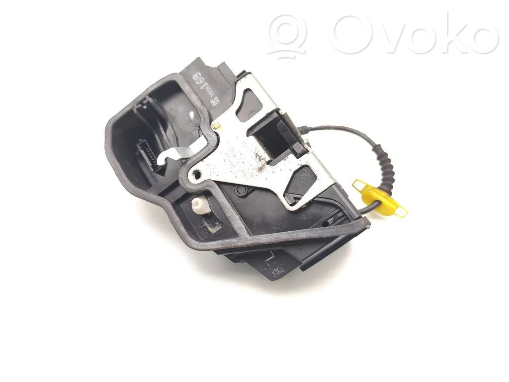 Front door lock   7036169