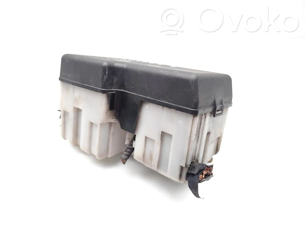 Mazda 5 Fuse module 