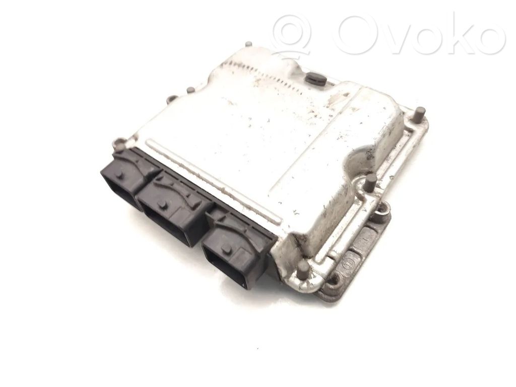 Citroen Xsara Picasso Engine control unit/module 