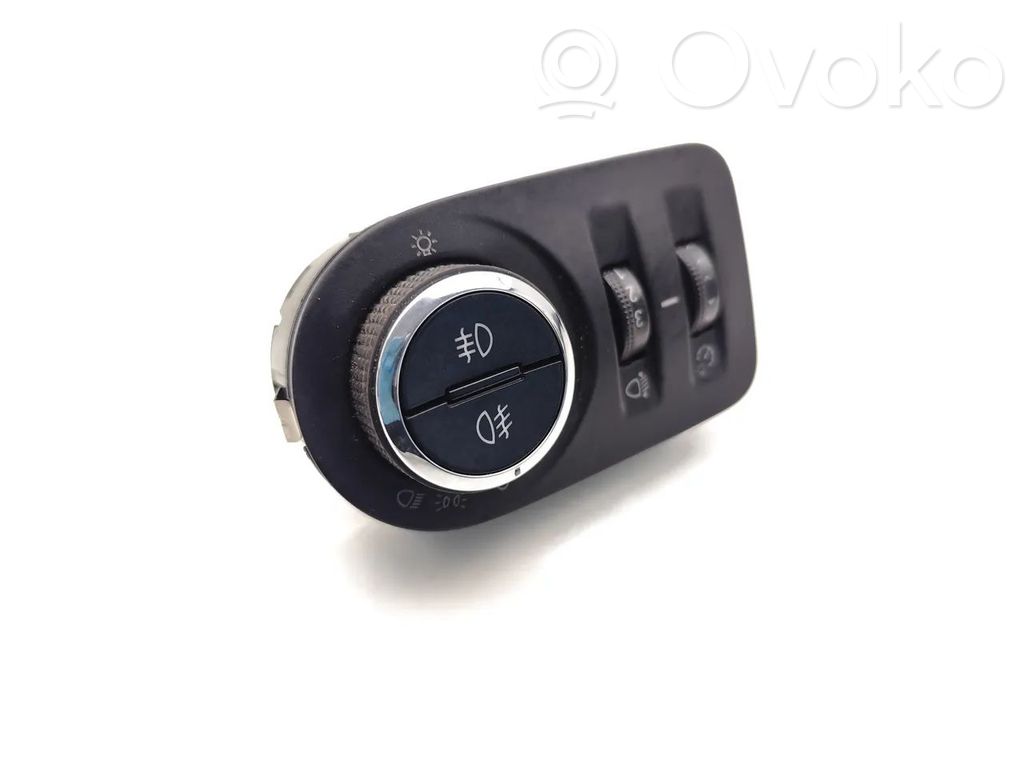 Opel Corsa D Light switch 